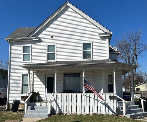 325 W 5th St, Sandwich, IL, 60548-1273 | Card Image