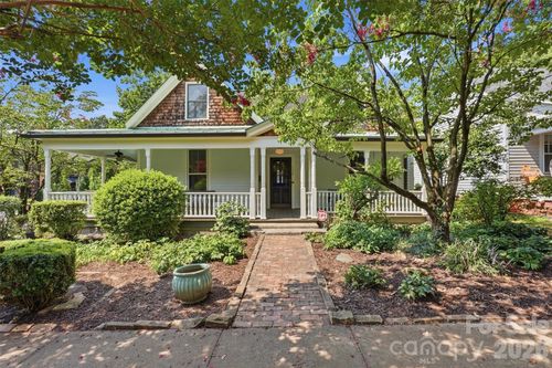 728 Lexington Ave, Charlotte, NC, 28203-4551 | Card Image