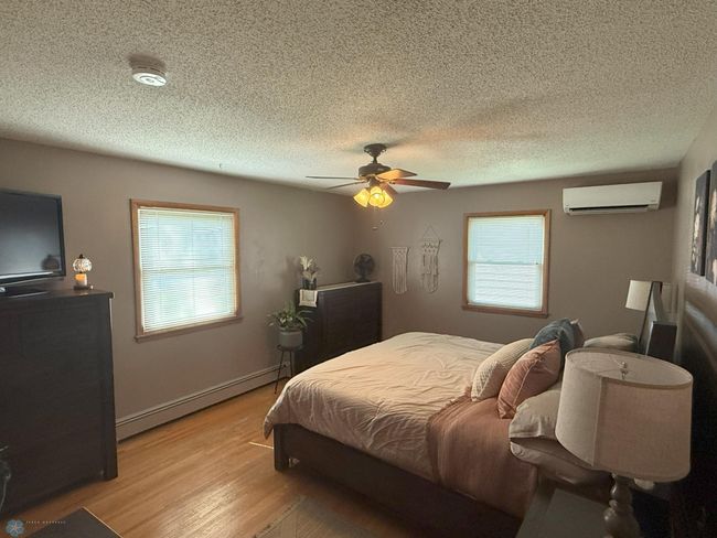 Primary Bedroom | Image 17