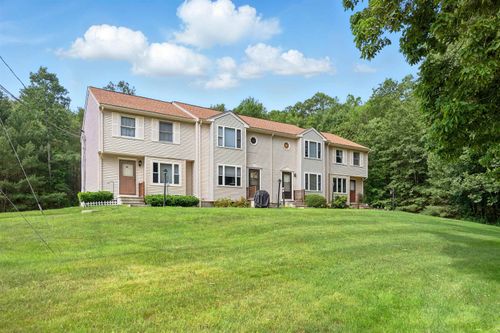 unit-8c-68 Forrest St, Plaistow, NH, 03865-2634 | Card Image