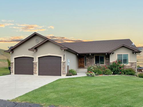 5752 E Old Oregon Trail Rd, Lava Hot Springs, ID, 83246-1502 | Card Image