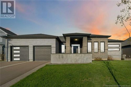 210 Rosebank Cres, Riverview, NB, E1B0R6 | Card Image