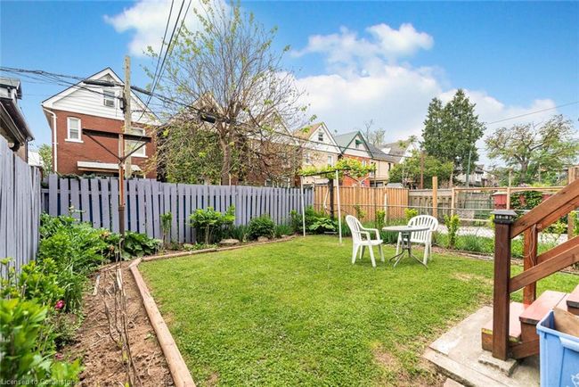 44 Arthur Ave N, House other with 4 bedrooms, 2 bathrooms and 2 parking in Hamilton ON | Image 42