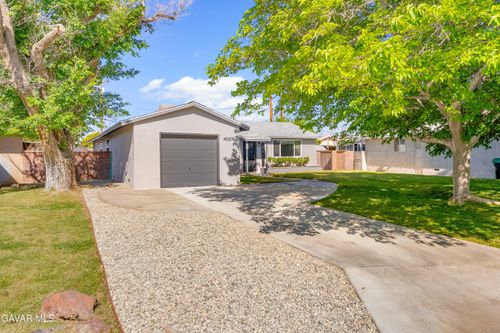 45309 Newtree Ave, Lancaster, CA, 93534-1405 | Card Image