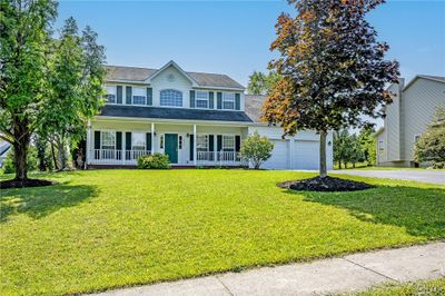 6439 Tulipwood Lane, House other with 4 bedrooms, 3 bathrooms and null parking in Dewitt NY | Image 2