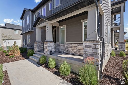 754 W 560 S, American Fork, UT, 84003-5022 | Card Image