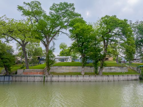 526 Cypress Rdg, Mcqueeney, TX, 78123-3530 | Card Image