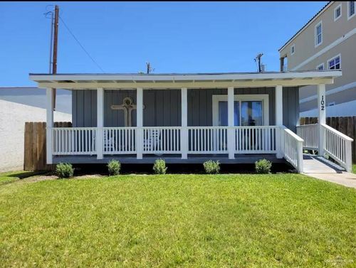 102 E Tarpon St, South Padre Island, TX, 78597-6816 | Card Image