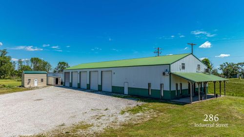 286 Industrial Ave, Welch, OK, 74369-8717 | Card Image