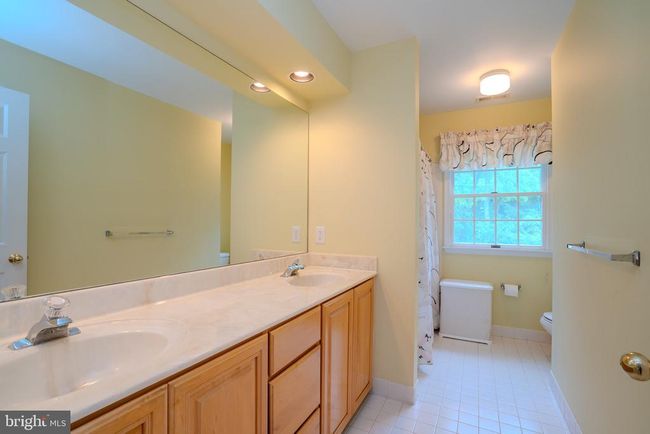 19 Shadow Dr, House other with 4 bedrooms, 3 bathrooms and null parking in PRINCETON JUNCTION NJ | Image 37