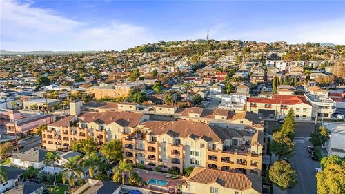 unit-218-1775 Ohio Ave, Long Beach, CA, 90804-1559 | Card Image