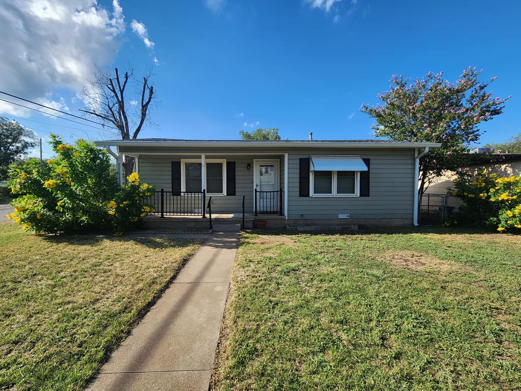 Guadalupe St, San Angelo, TX 76901