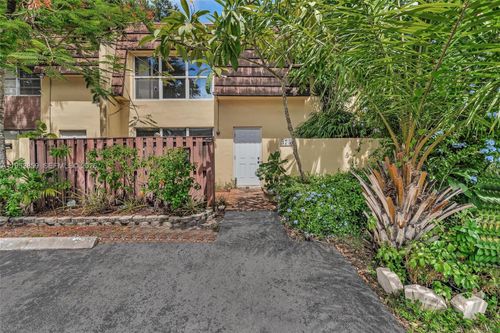 1-3750 Sw 60th Ter, Davie, FL, 33314-2530 | Card Image