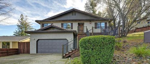 22901 Sunset Ridge Dr, Auburn, CA, 95602-8076 | Card Image