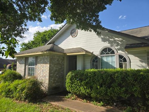 1608 Peridot Rd, Pflugerville, TX, 78660-8136 | Card Image
