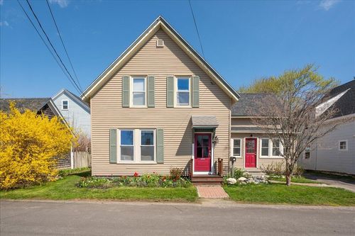 15 Berkley Street, Rockland, ME, 04841 | Card Image