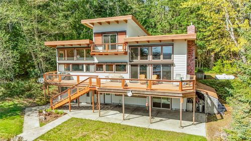 365 Donald Rd, Quilcene, WA, 98376-9610 | Card Image