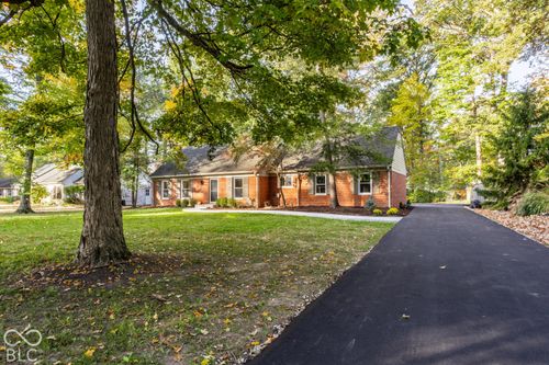 7540 Hoover Road, Indianapolis, IN, 46260 | Card Image
