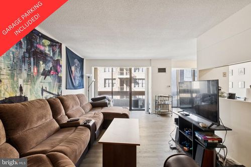 703-1326 Spruce St, PHILADELPHIA, PA, 19107-5828 | Card Image