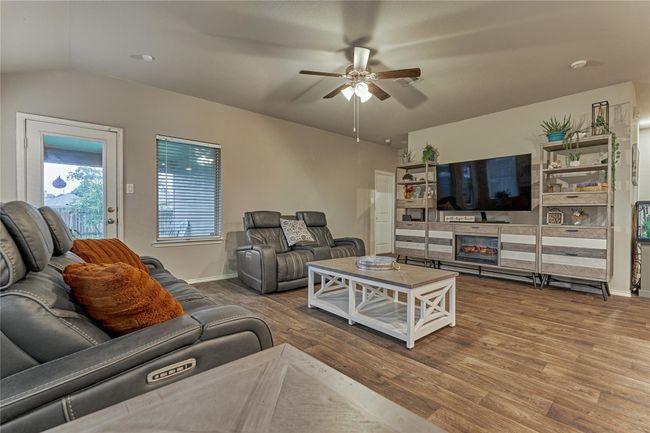 11503 Parrot Fish Ct, House other with 4 bedrooms, 3 bathrooms and 3 parking in Conroe TX | Image 18