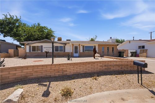 2522 Last Ave, Kingman, AZ, 86401-4762 | Card Image