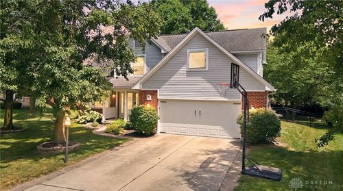 1300 Whitetail Dr, Fairborn, OH, 45324-9448 | Card Image