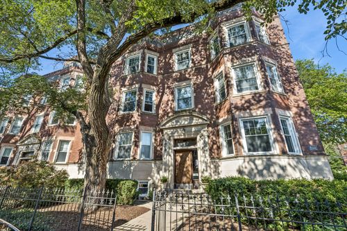 1-3801 N Wilton Ave, Chicago, IL, 60613-2930 | Card Image
