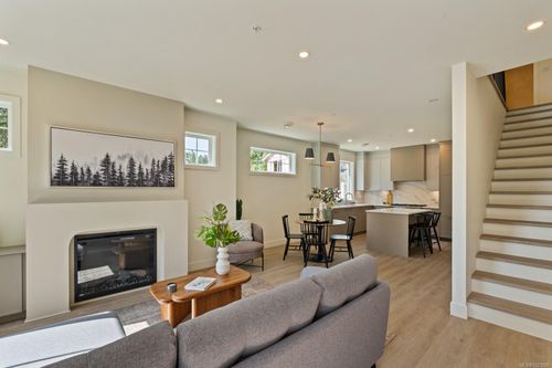 204-2770 Vantilburg Cres, Langford, BC, V9B | Card Image