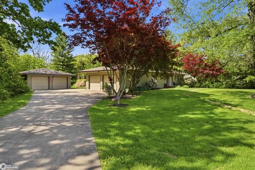 12002 Sylvan Heights Rd, Burlington, IA, 52601-8524 | Card Image