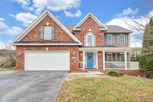 1818 High Gate Ln, Salem, VA, 24153-7751 | Card Image