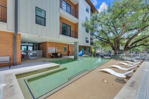 apt-323-2500 Longview St, Austin, TX, 78705-4296 | Card Image