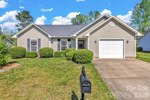 58 S Sunberry Trl, Fletcher, NC, 28732-6519 | Card Image