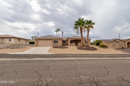 250 Geronimo Blvd, Lake Havasu City, AZ, 86404-3577 | Card Image
