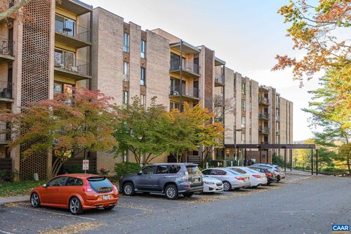 apt-509-511 1st St N, CHARLOTTESVILLE, VA, 22902-4640 | Card Image