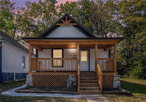 2028 Kansas Ave, Kansas City, MO, 64127-3166 | Card Image