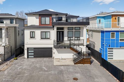 12927 115a Ave, Surrey, BC, V3R2R3 | Card Image