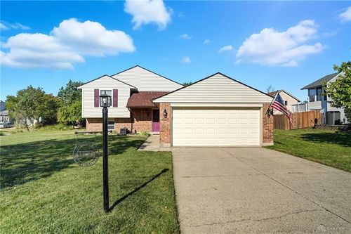 1025 Lord Fitzwalter Dr, Miamisburg, OH, 45342-2067 | Card Image