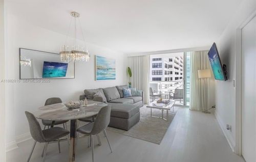 1103-2670 E Sunrise Blvd, Fort Lauderdale, FL, 33304-3206 | Card Image