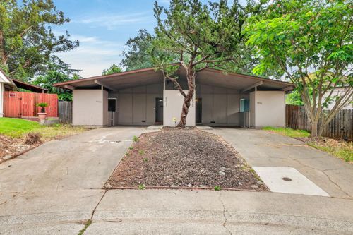 4922 Douvan Court, Carmichael, CA, 95608 | Card Image