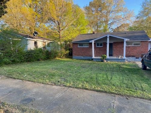 761 Harahan Rd, Memphis, TN, 38109-3158 | Card Image