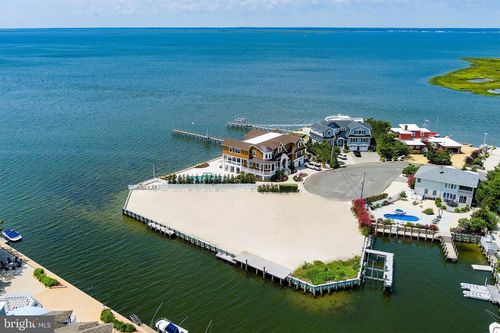 41 W Holly Dr, LONG BEACH TOWNSHIP, NJ, 08008-6119 | Card Image