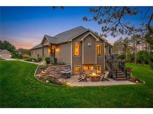 1777 George Norman Dr, New Richmond, WI, 54017-6061 | Card Image