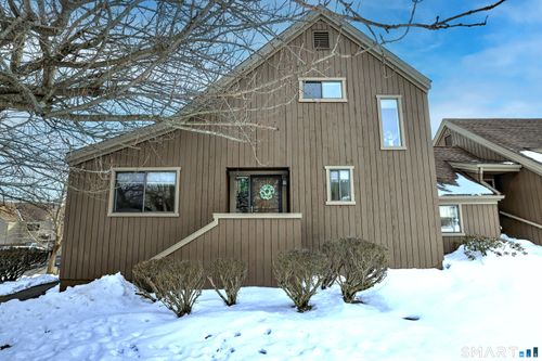 b-483 Commanche Ln, Stratford, CT, 06614-8240 | Card Image