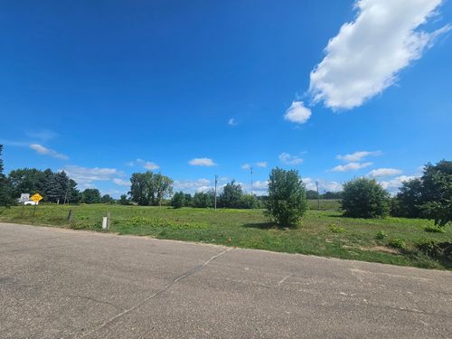 33375 Rochester Street Ne, Cambridge, MN, 55008 | Card Image