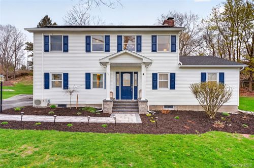 22 Blossom Hill Dr, Marlboro, NY, 12542-6000 | Card Image