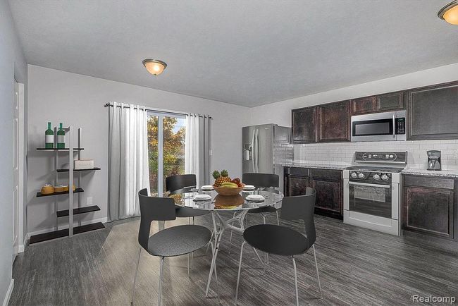 Virtually staged- kitchen | Image 23