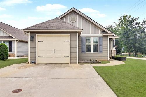 2362 Glebe Ct, Hampton, GA, 30228-6441 | Card Image