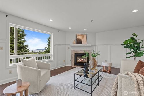 apt-107-28701 6th Pl S, Des Moines, WA, 98198-8223 | Card Image