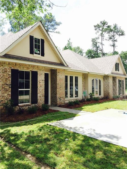 2258 9th St, Mandeville, LA, 70471-1822 | Card Image