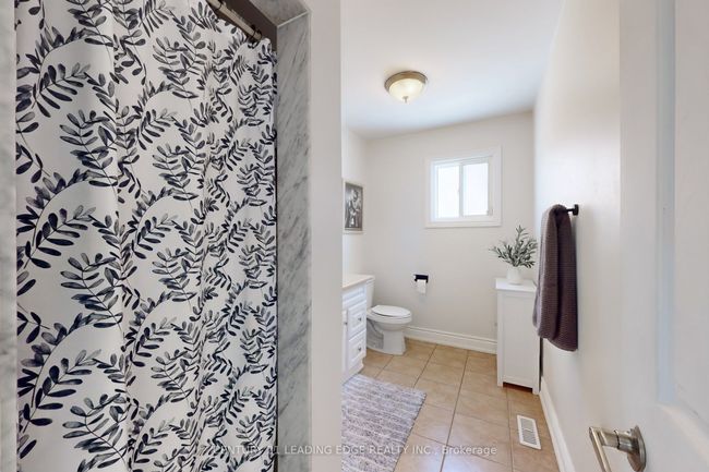 17 Jardine St, House other with 6 bedrooms, 4 bathrooms and 2 parking in Brampton ON | Image 27